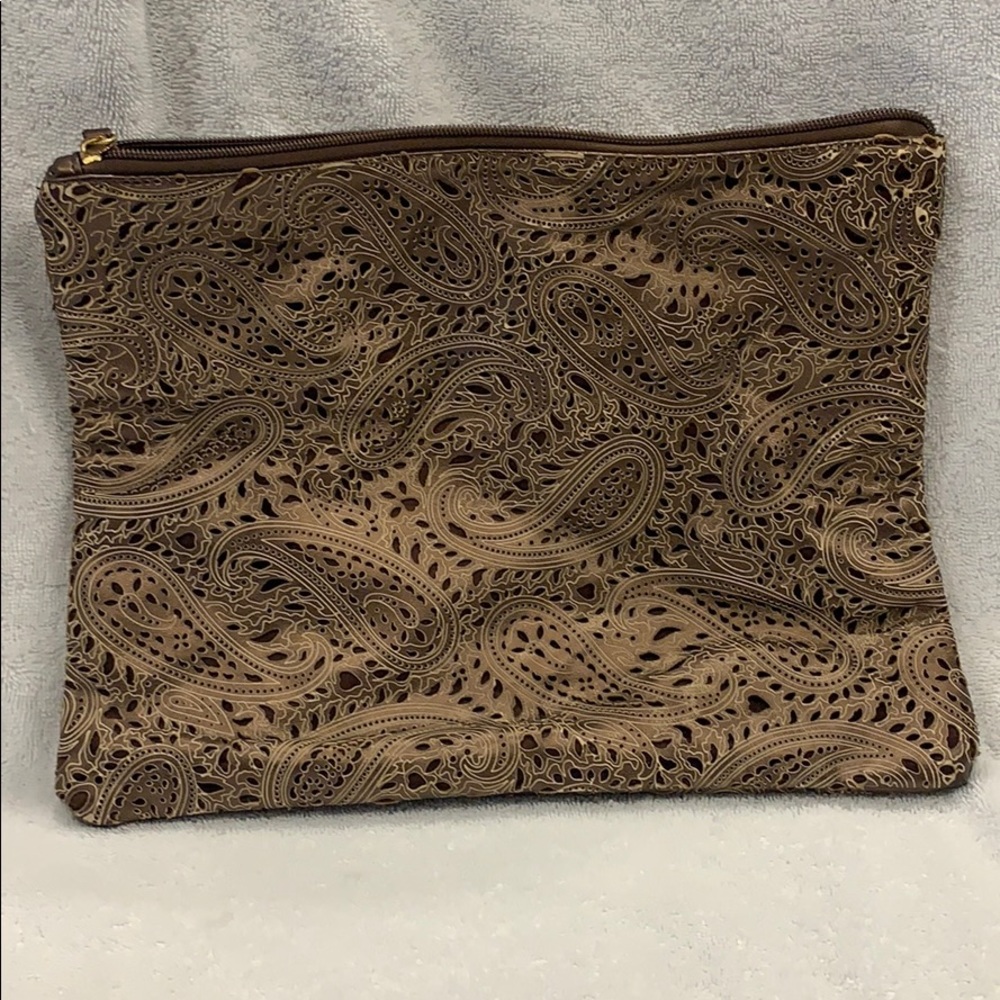 Paisley rose colored Bucco Large clutch